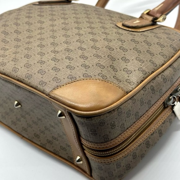 Gucci Handbag Vintage Micro Interlocking GG with COA - Picture 10 of 16
